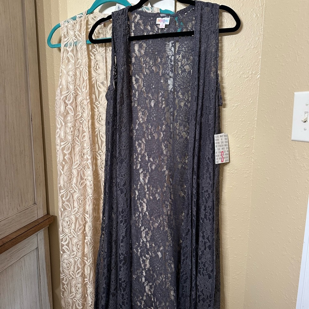 LuLaRoe lace Joy ~ lot of 2 size small